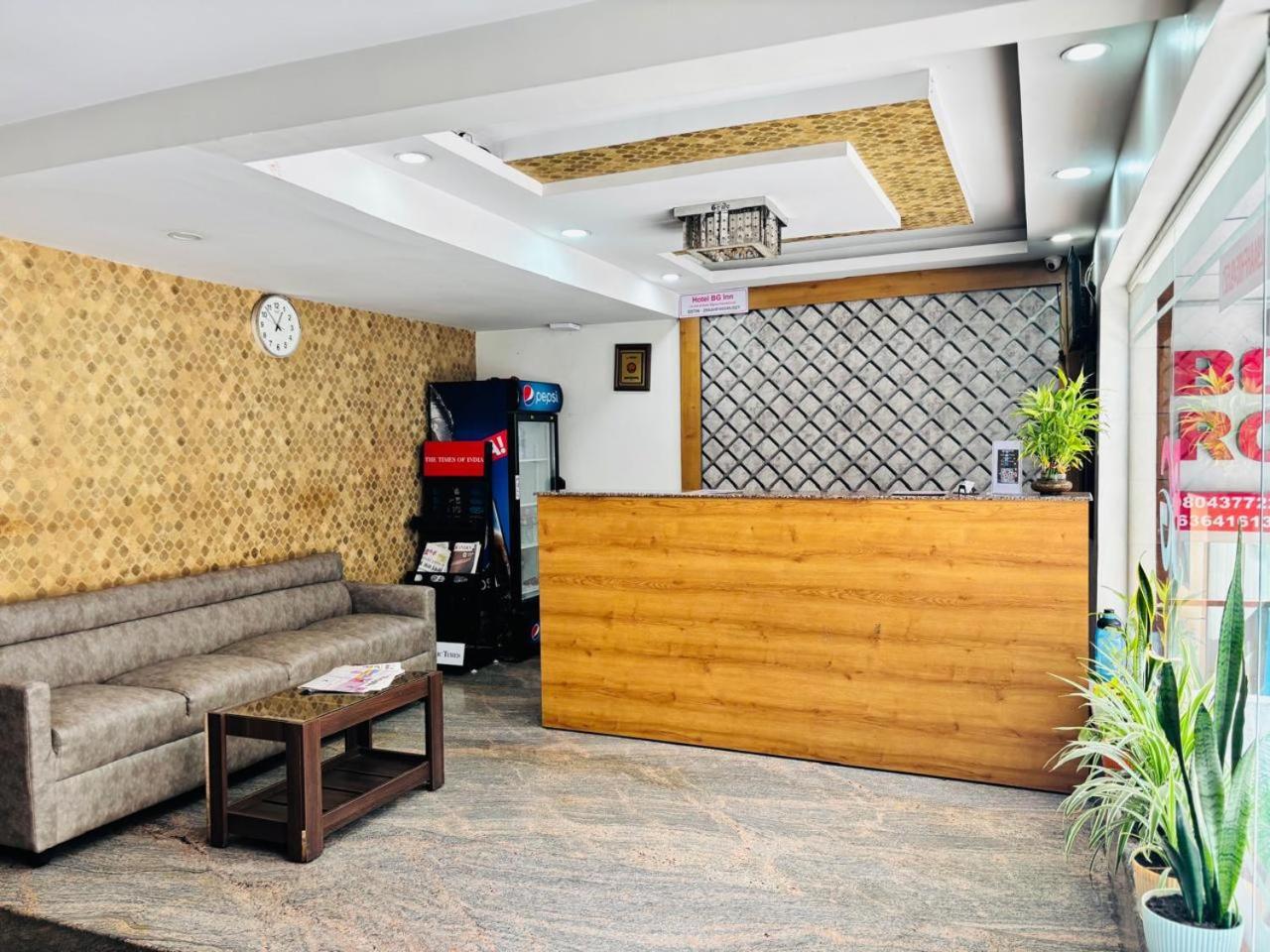 העיר בנגלור Hotel Bg Inn מראה חיצוני תמונה